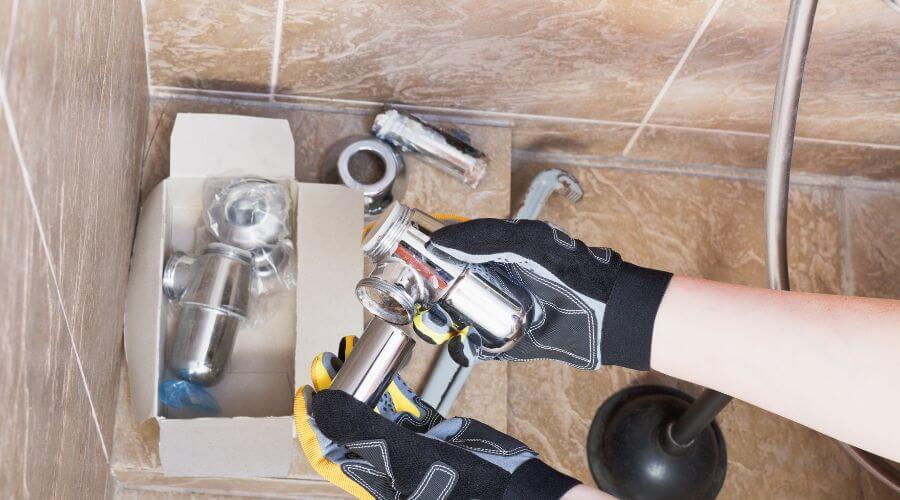Professional gutter cleaning in Walkersville, WV